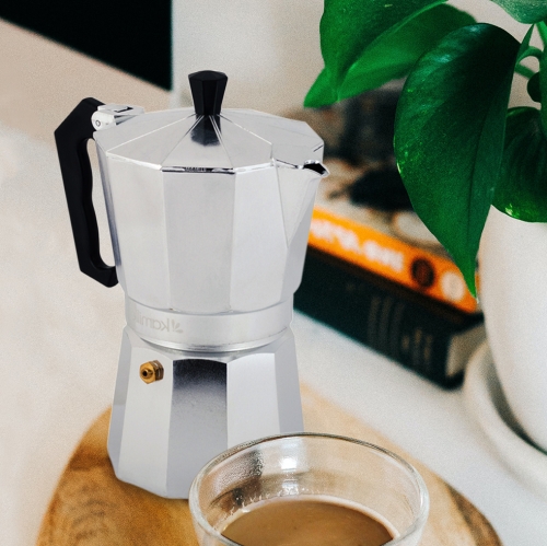 Kawiarka aluminiowa moka pot do parzenia kawy na kuchence