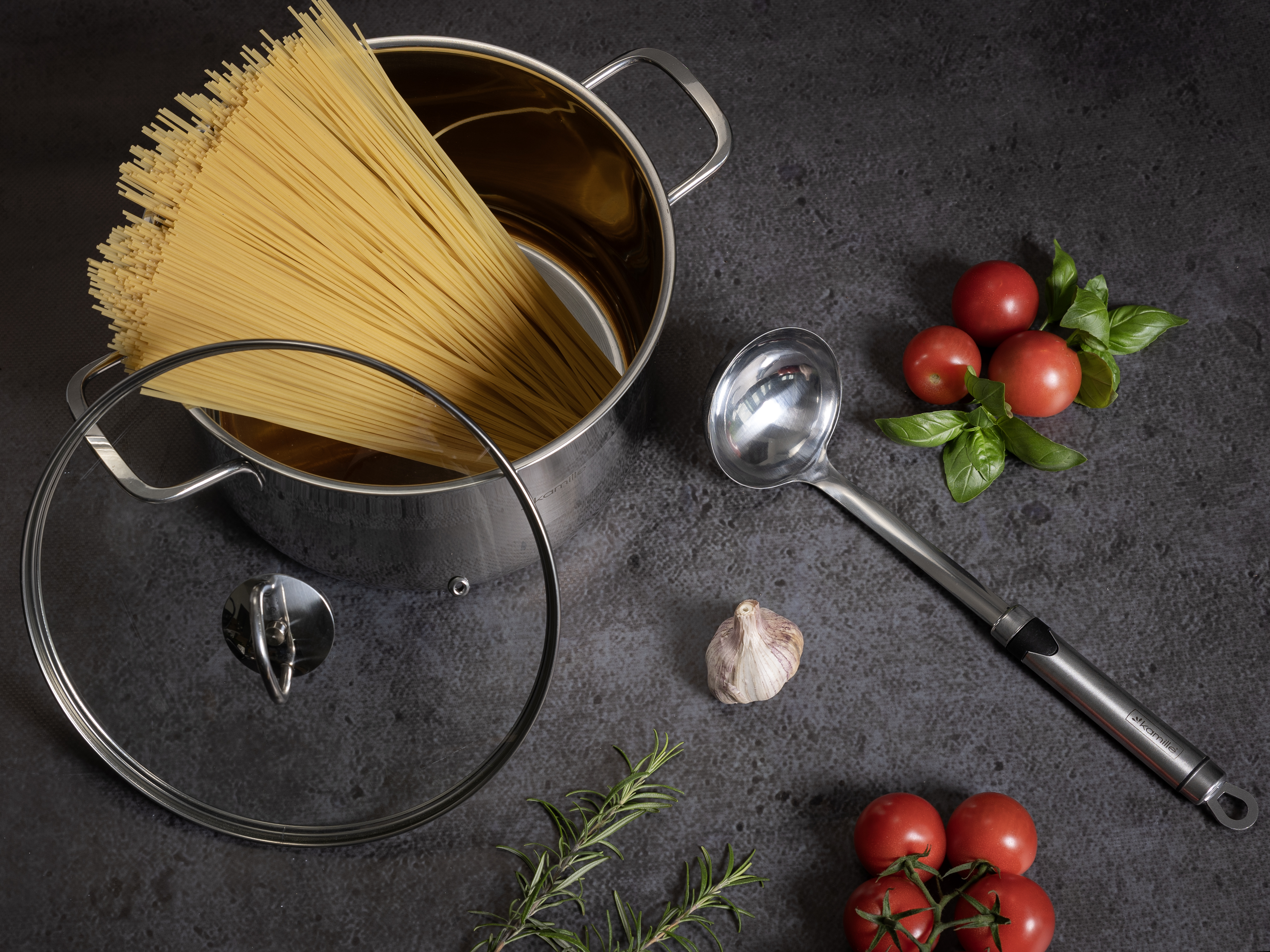 Jakie garnki wybrać do kuchni?